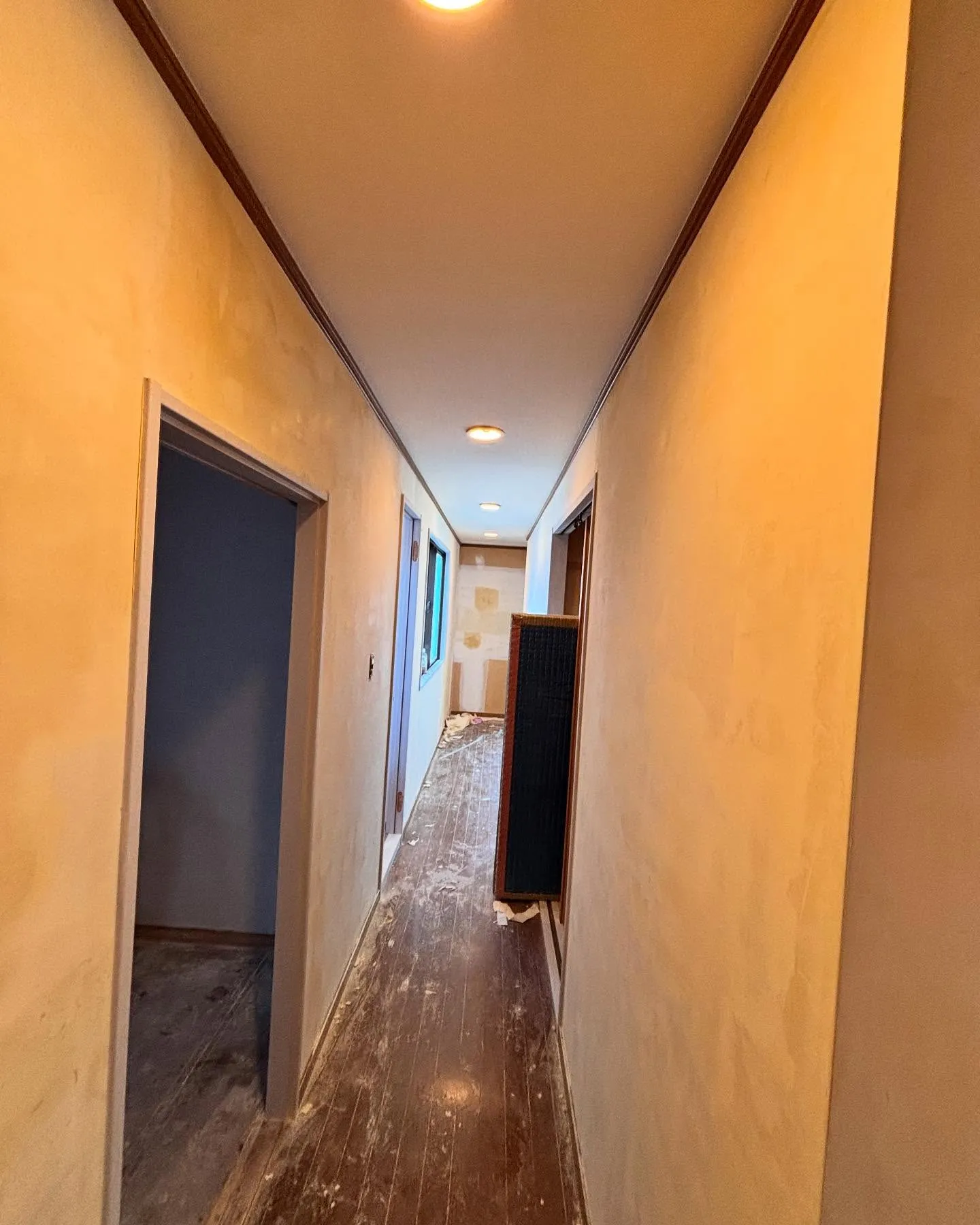 高島平のマンションの下地処理