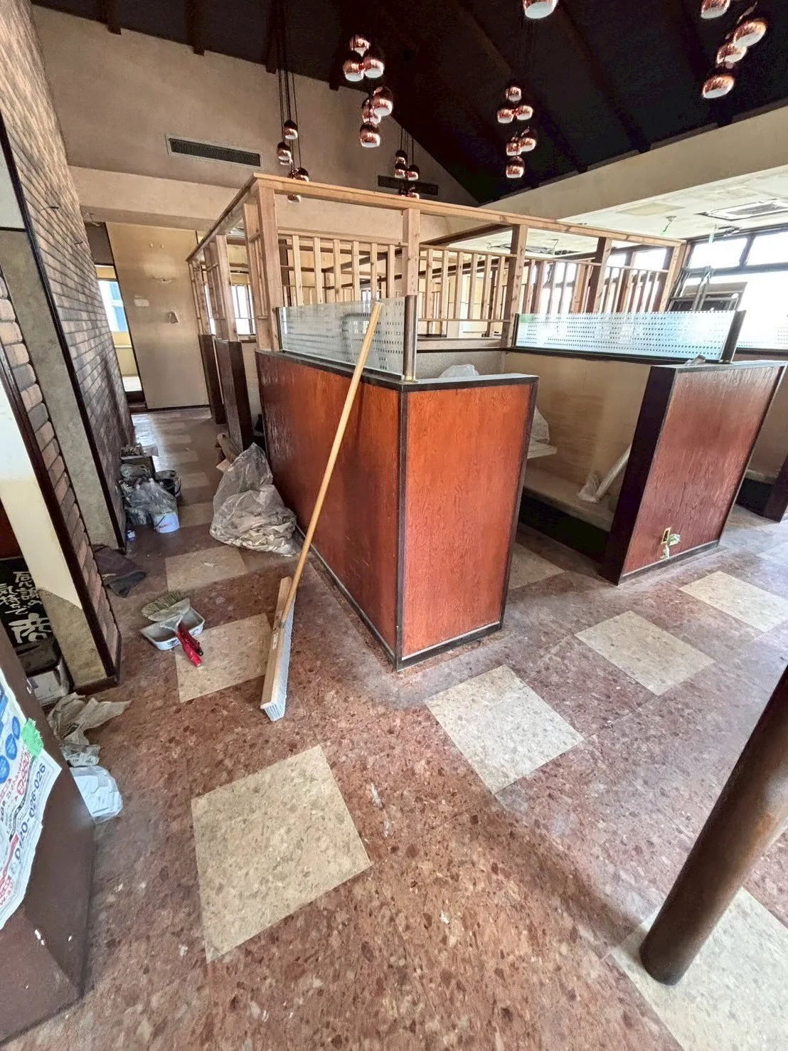 牛千 床、ソファー張替工事