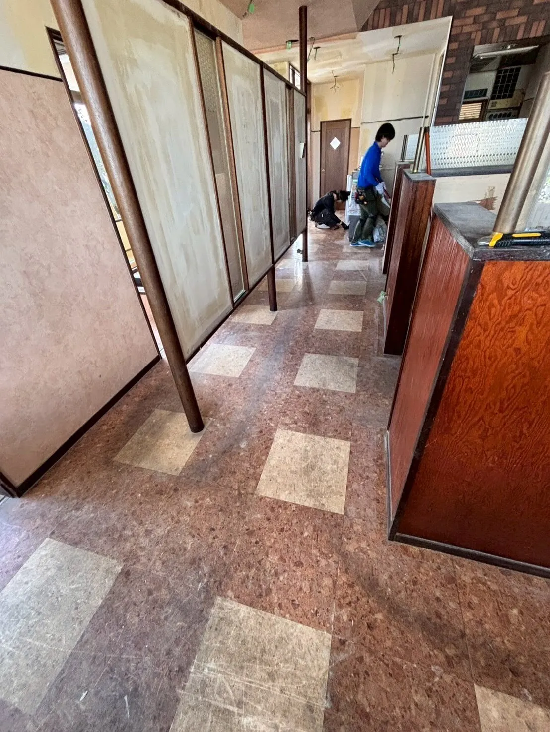 牛千 床、ソファー張替工事